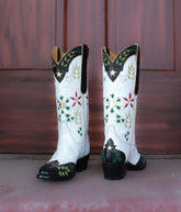 Calf White with Inlays Women's Classic 610