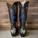 "Snakes Loving" Women's Classic 4-101