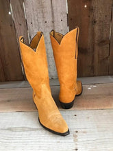 Golden Roughout Tres Outlaws Women's Classic Boot 2515@