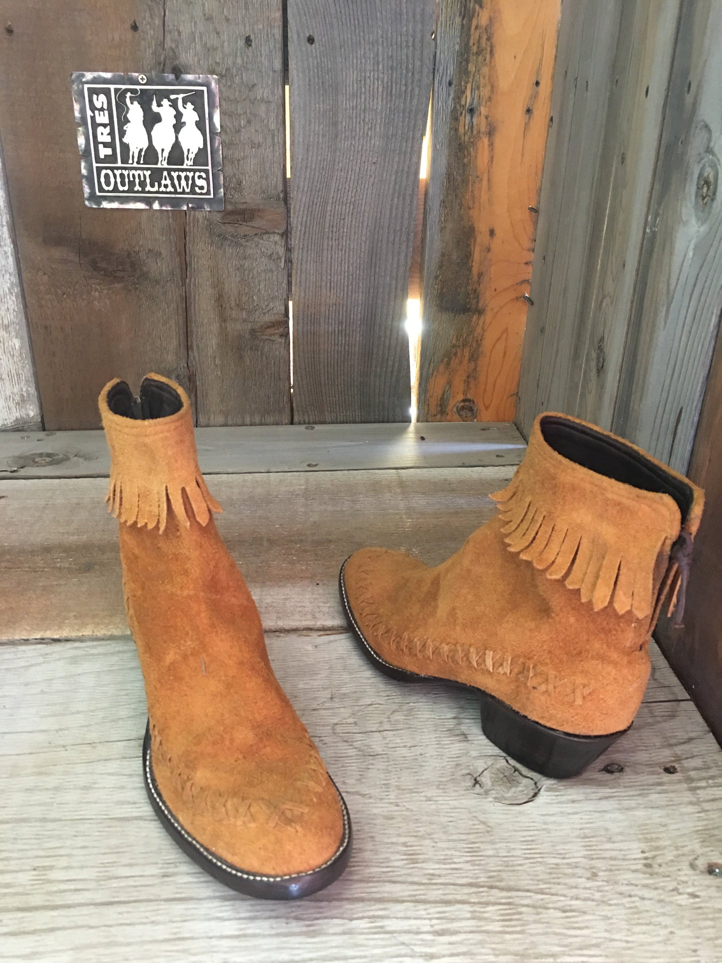 Golden Rough Out 1750