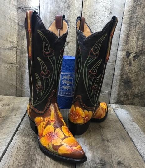 " California" Hand Tooled Tres Outlaws Women's Classic "Spring Collection II" 2425