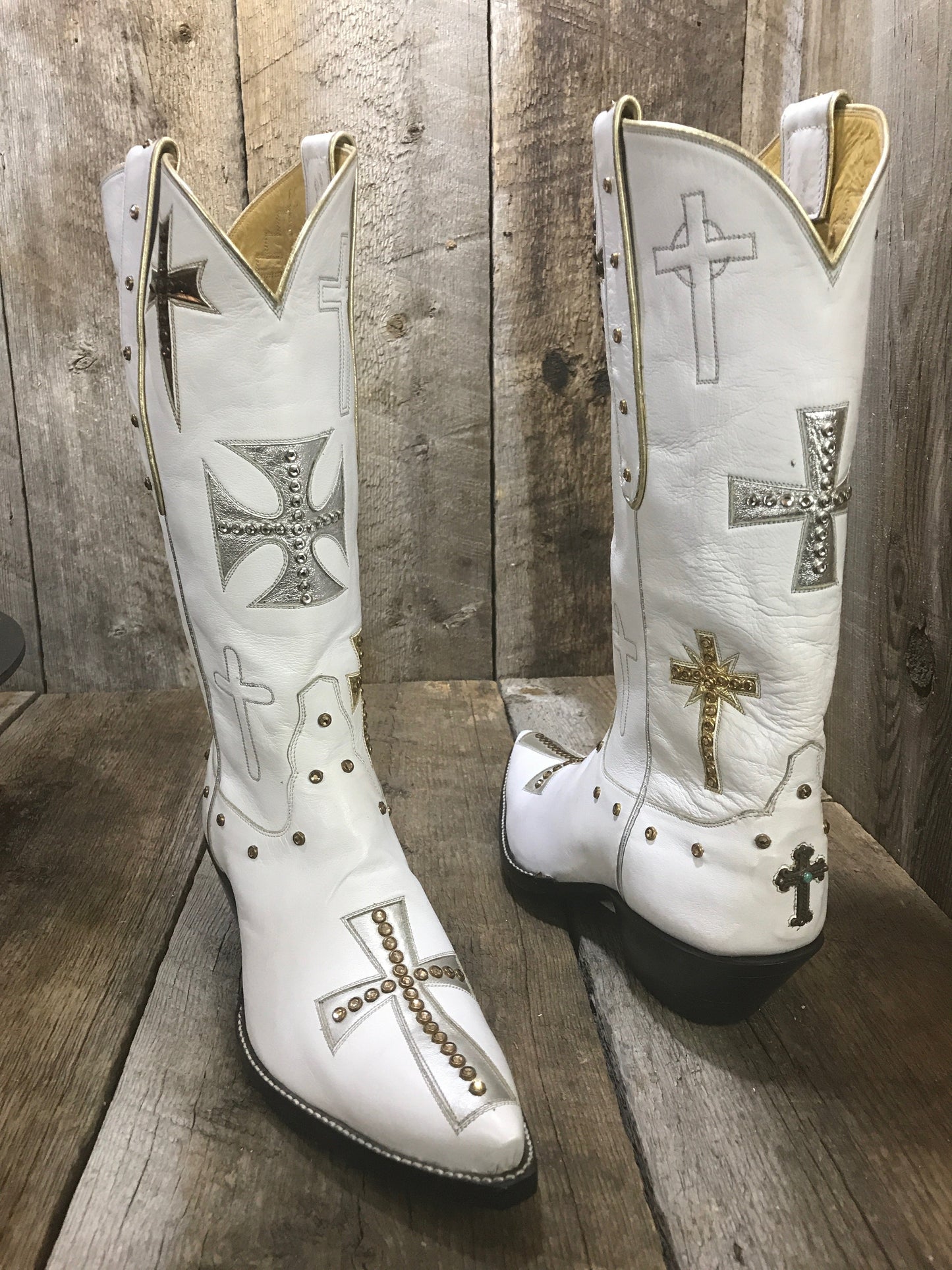 Ultimate Cross King Swarovski Crystals Women's Classic 1635 *