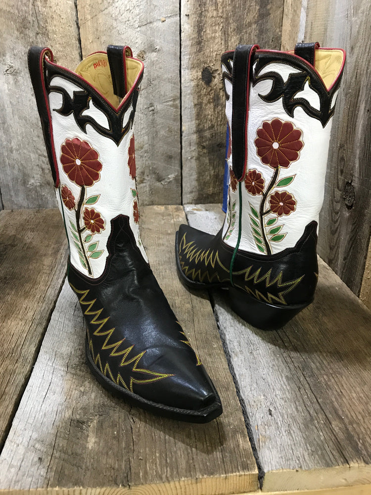 Kangaroo Flowers Black Women's Classic Boot 1806 *