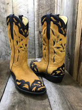 "Cody Mustard" w/ Vibrant Sole Men's Classic 4056