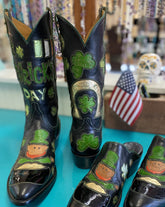 "Me Lucky Charm" Men's Classic 4157