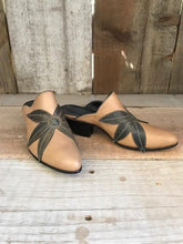 Tan Kangaroo Lizard Flower Tres Outlaws Mule 1609 @