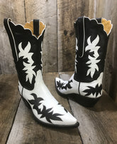 Retro Blk & White Kangaroo Women's Classic 1507
