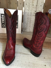 Burgundy Deer M 3503