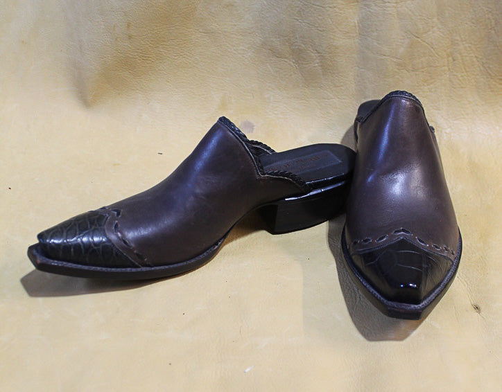 Chocolate Calf with Black Gator Wing Tip Mule 3076
