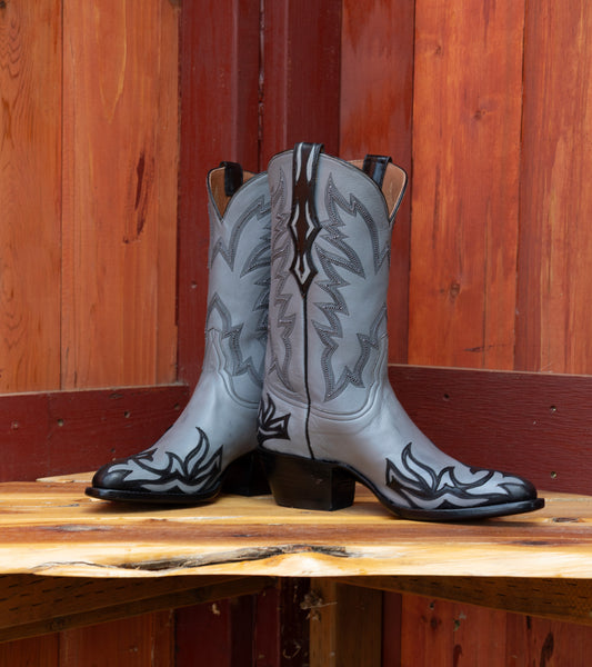 Black Giddy Up 4-111
