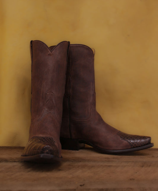 Chocolate Dist Gator Tip Men's Classic 4994
