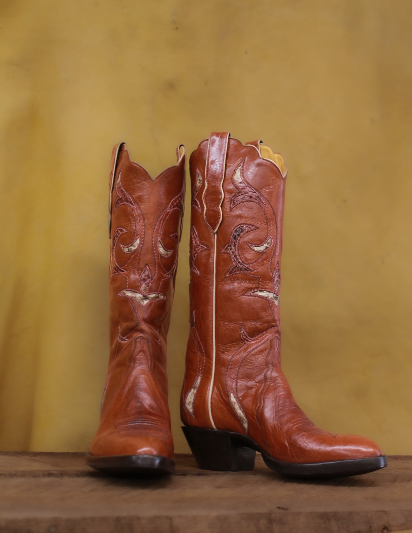 Kangaroo with Python Inlay Women's 818