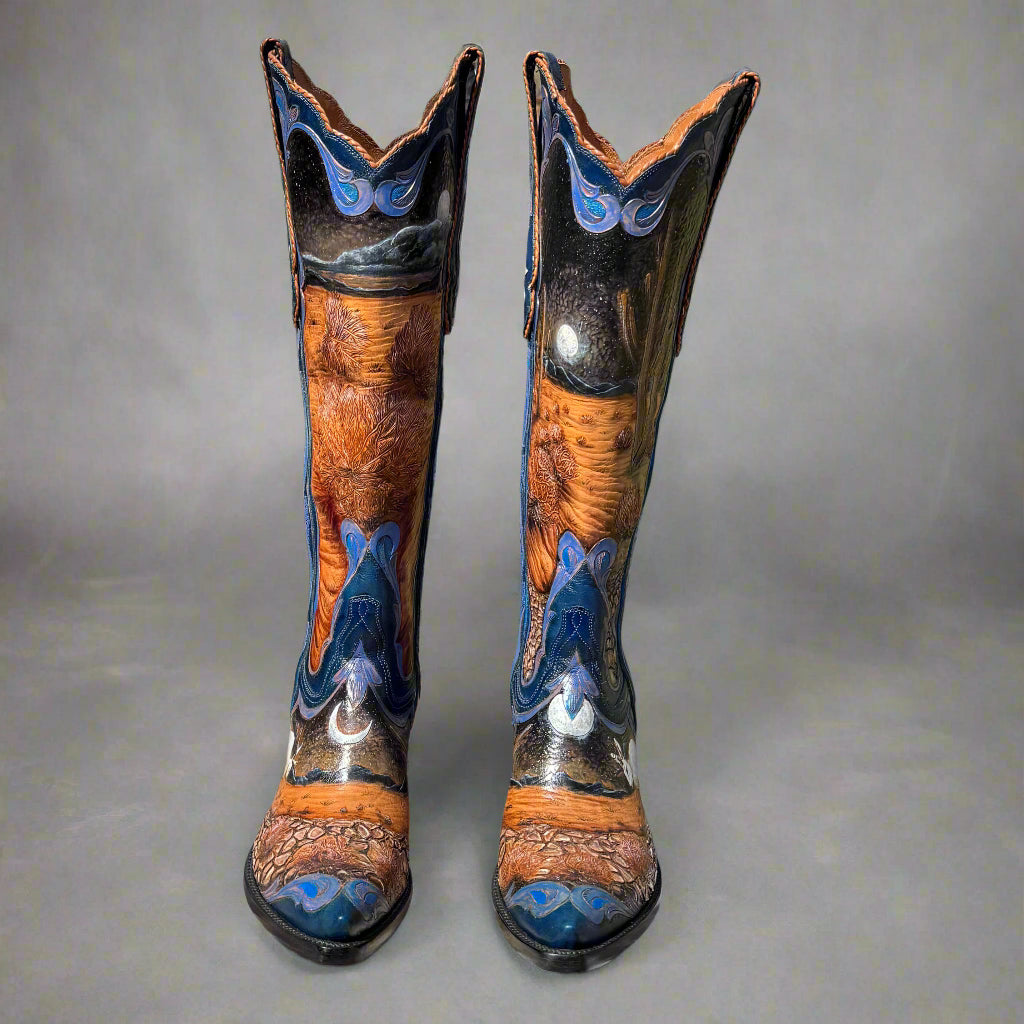 Dessert & Moon Painted Women's Classic Tall 4-84