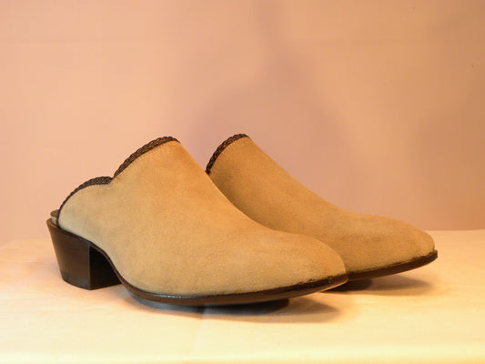 C09 Suede