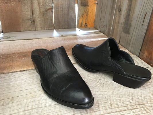 Soft Calf Handtooled 3901