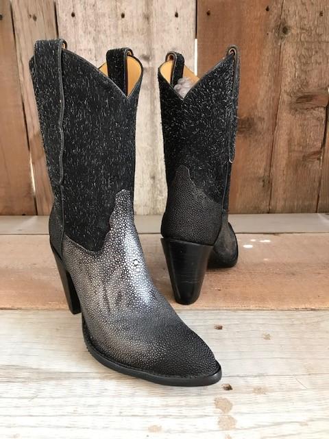 Black Stingray Speckled Top Tres Outlaws Women's Classic  Boot 2507 @