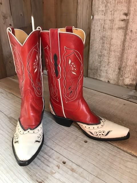 Red Kangaroo  White Patent Leather " Mary Lou" Tres Outlaws Classic  1238@