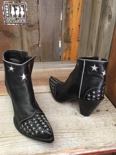 Black  Star Stud Soft Calf Tres Outlaws  Flamingo Zip "2 Sweet Collection" 2002