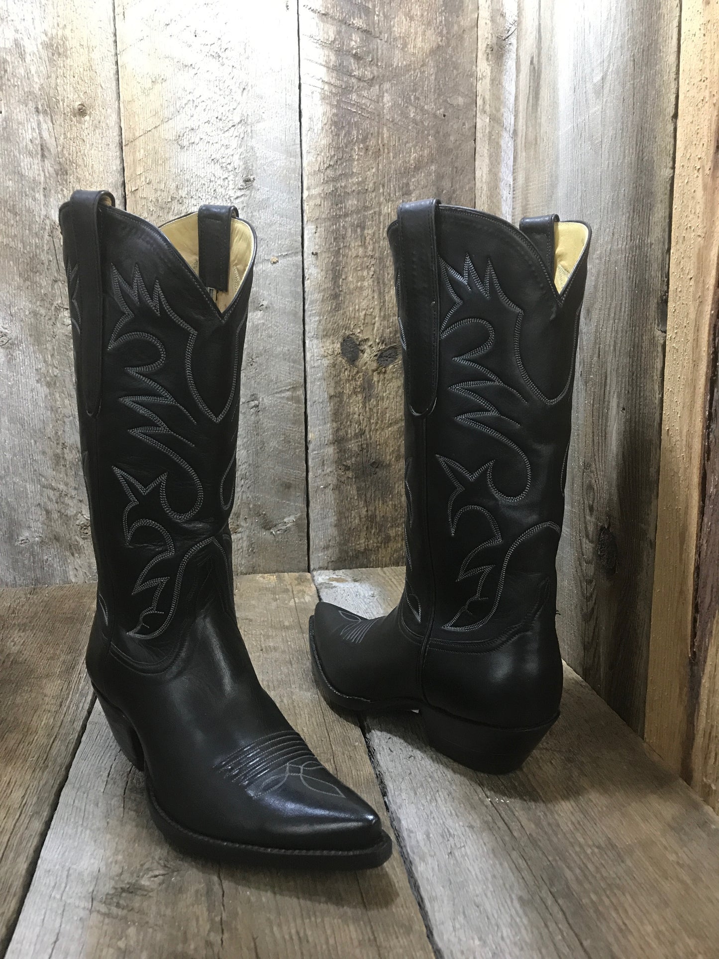 Kangaroo  Hand Laced Falconhead Women's Classic  1019 *