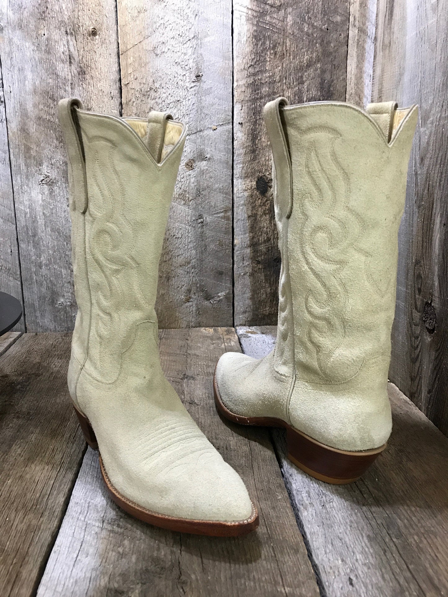 Natural Roughout Calf  Women's Classic Boot 1778