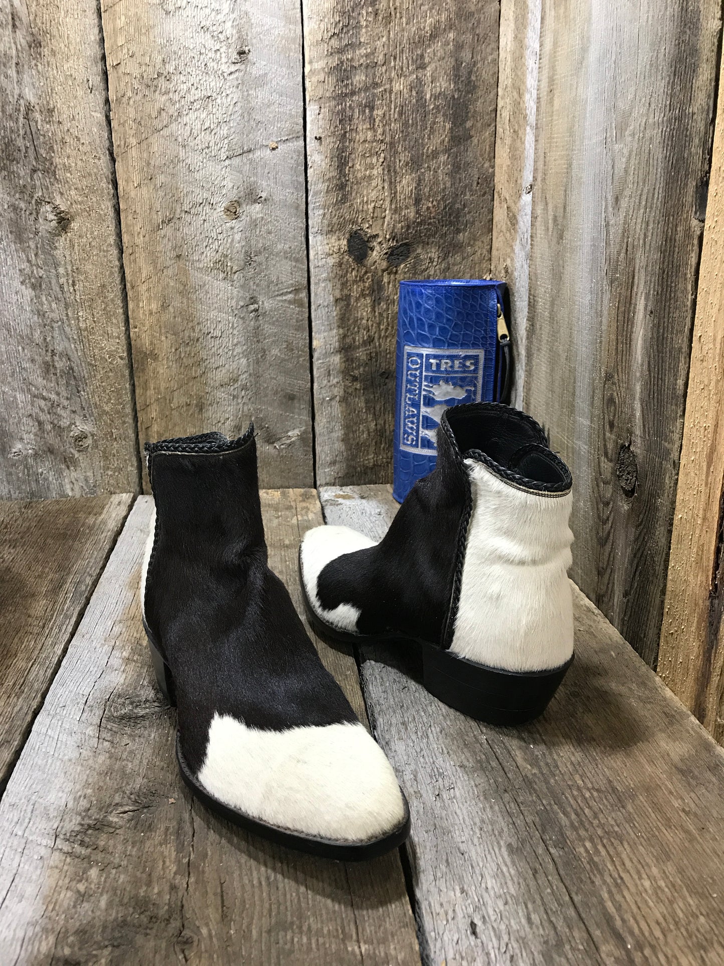 Natural Hair On Calf Black & White Tres Outlaws Flamingo Zip Boot 1375