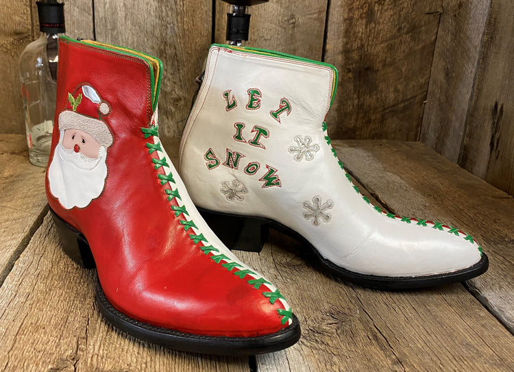 Christmas Elf Santa's Red & White Kangaroo Tres Outlaws Women's Classic Zip Boot 2582*