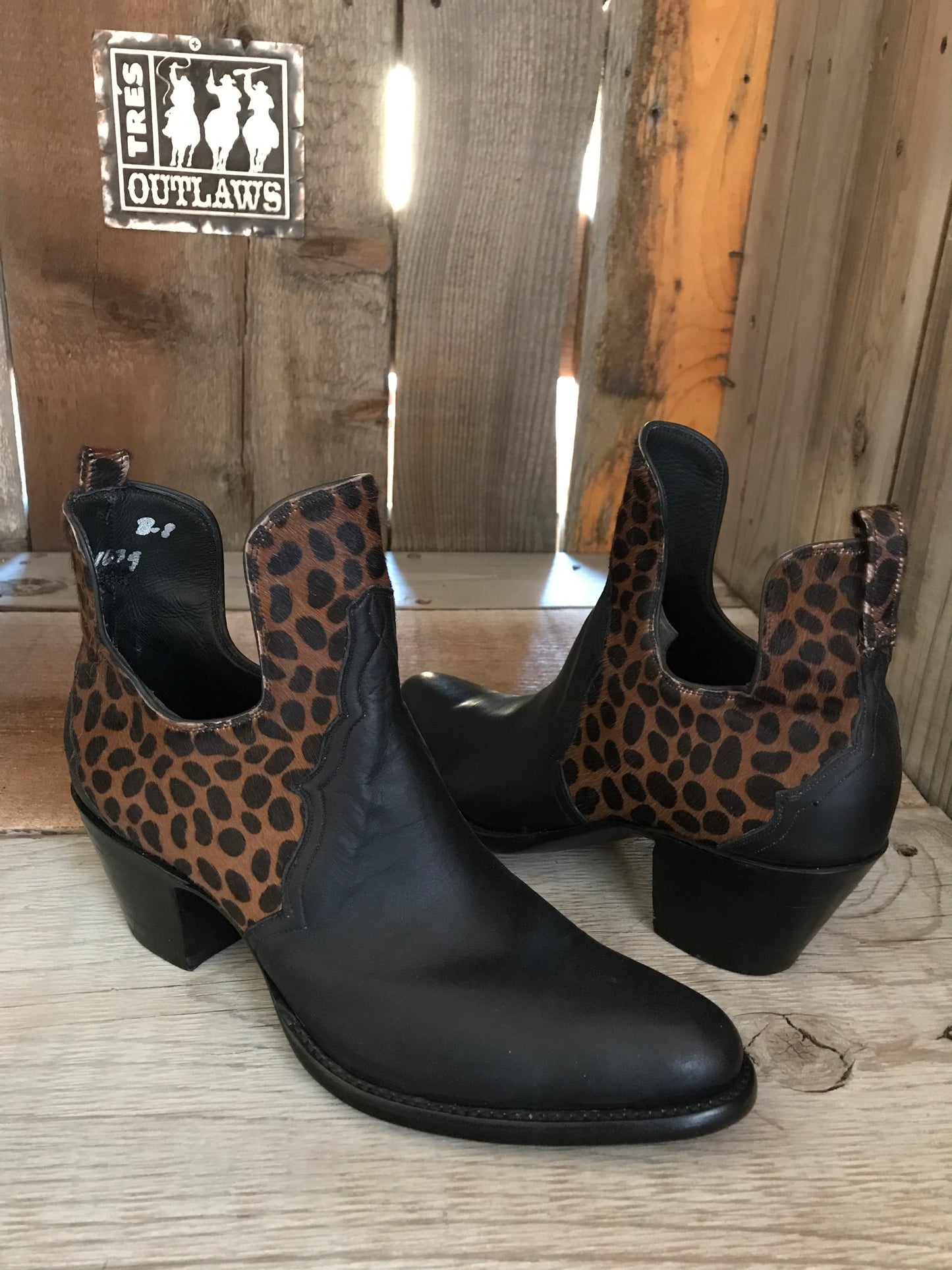Cheetah Print Dipi Du Women's Flamingo 1545